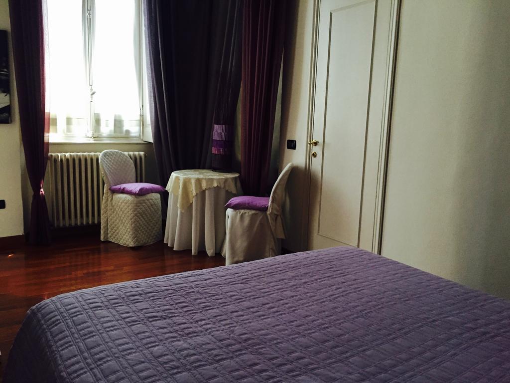 Il Giardino Nascosto Bed & Breakfast Busto Arsizio Room photo